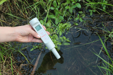 MIL-59-CON 포켓형 전도도 측정기