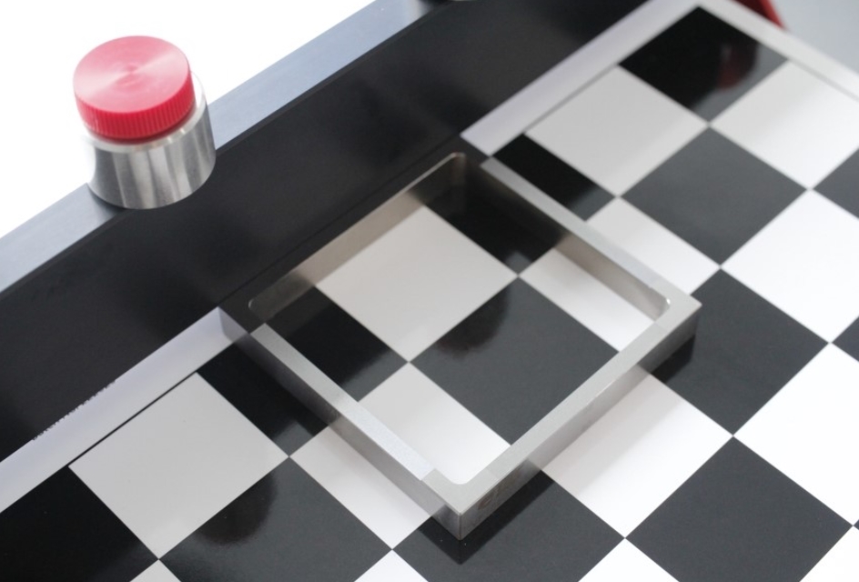 자동도공기 콤팩트 챠트 클램프 방식 옵션 선택 가능 (클램프 방식 또는 바큠 방식)